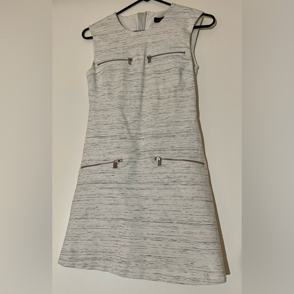 Banana republic 00P white / grey sleeveless dress
